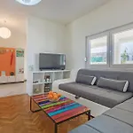Appartement Two-bedroom In Fažana