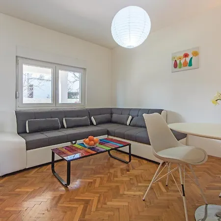 Two-bedroom In * Fažana